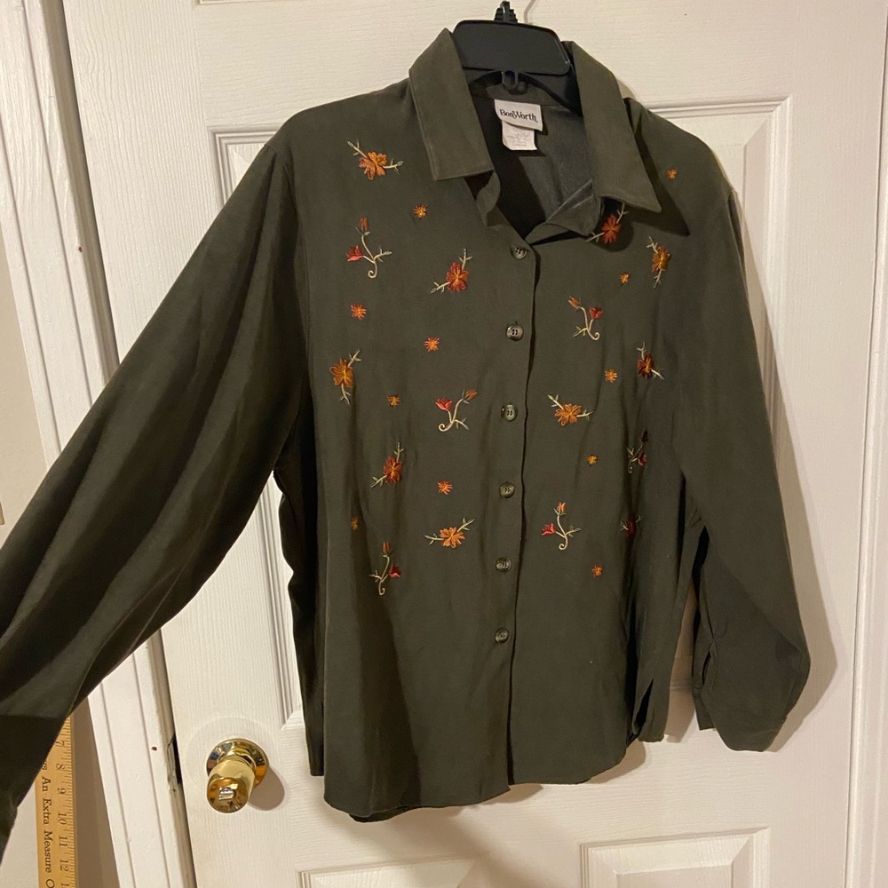 Columbia Olive Green Embroidered Button-Up Women's Top